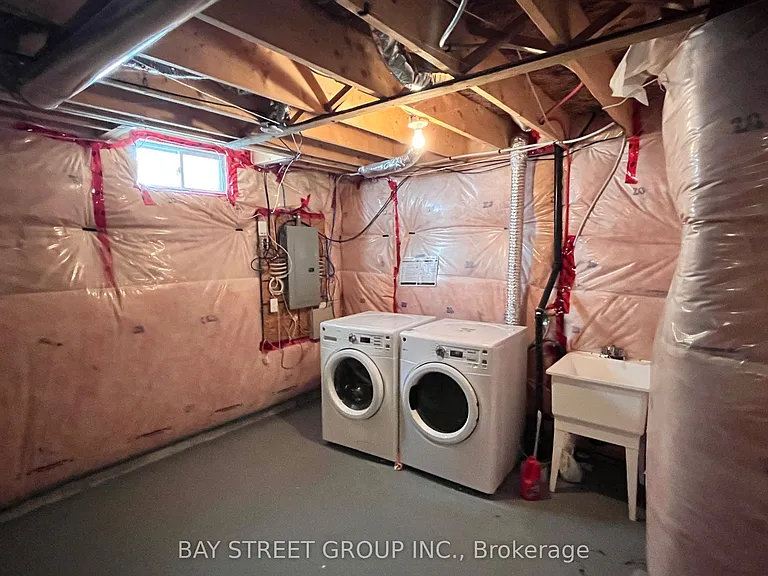 13 Highbury Ct — Photo 20