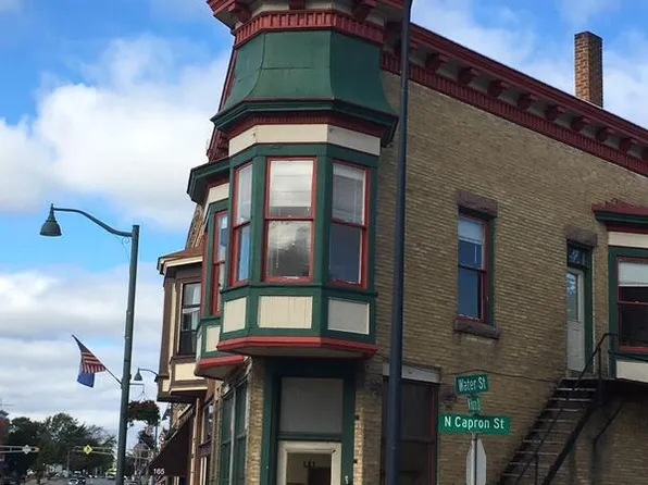 163-165 W Huron St, Berlin, WI