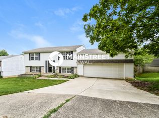 9320 Plumwood Pl, Crestwood, KY 40014