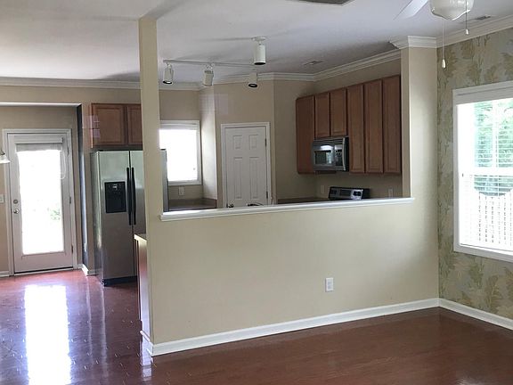 3rd image of 701 Blue Lake Dr