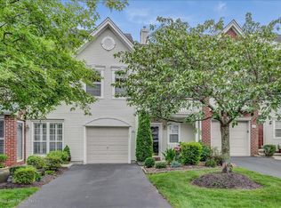 42 Charles Ct, Ocean, NJ
