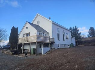 10563 Highway 2, Mapleton, NS B0M1W0