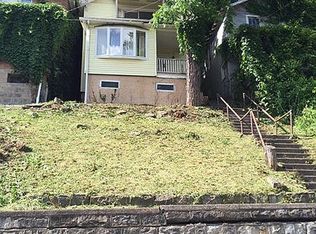 328 W 4th Ave, Williamson, WV 25661