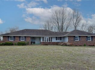 405 W Craig Rd, Pittsburg, KS 66762
