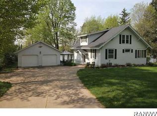 1055 Jeffrey Blvd, Cumberland, WI 54829