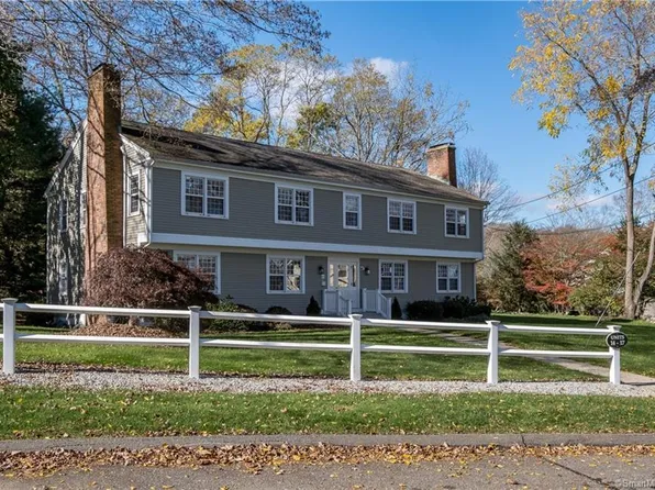 38 North Main Street #16, Essex, CT 06426