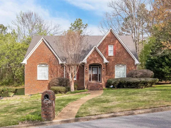 316 Tutwiler Dr, Trussville, AL 35173