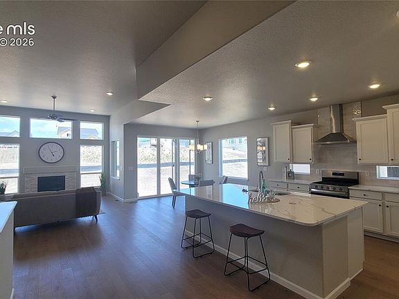 3rd image of 6526 Miro Ln