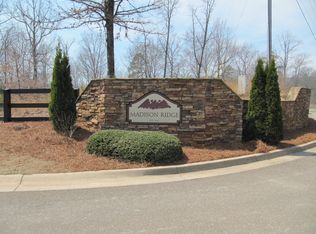 89 Savannah Dr, Jasper, GA 30143