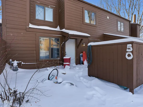 3720 Cherry St APT M50, Grand Forks, ND 58201