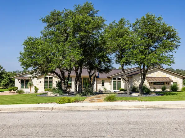 4148 Stonecreek Dr, Kerrville, TX 78028