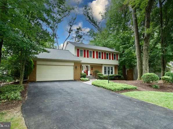 6007 Wheaton Dr, Burke, VA 22015