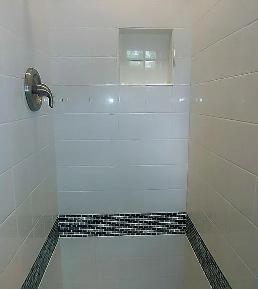 812 Acton Ave — Photo 13