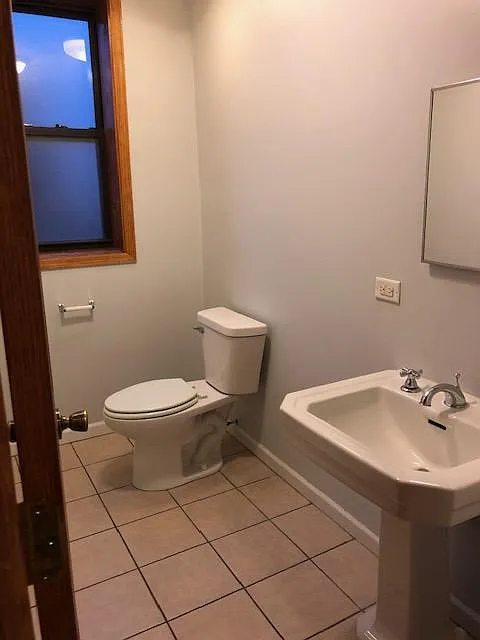 Powder room
