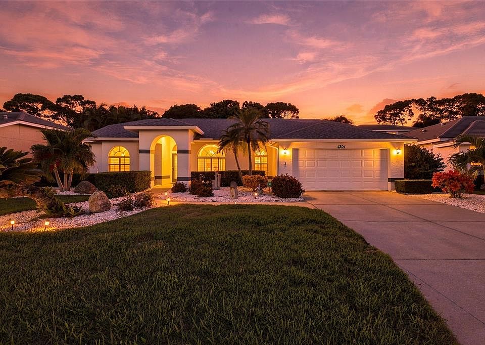 1st image of 4304 BALMORAL WAY