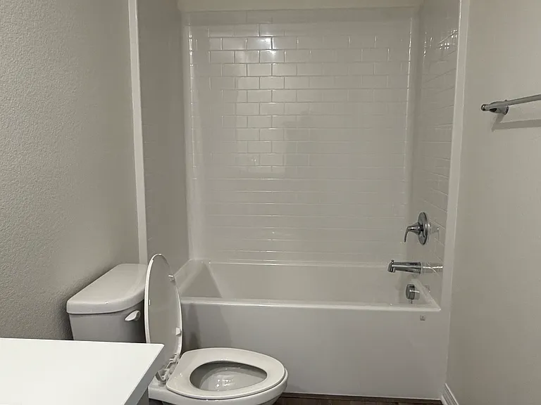 19407 Arenal Way — Photo 24