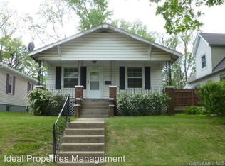 2429 S 10th St, Springfield, IL 62703