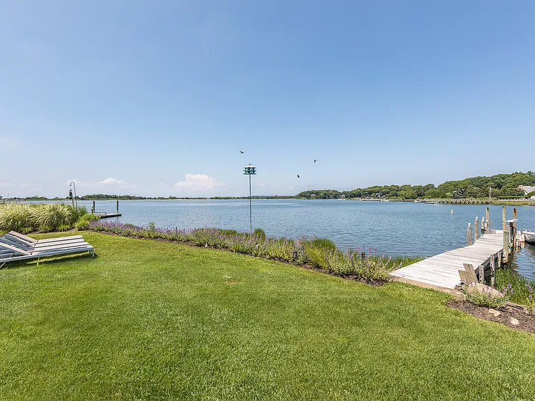 23 Bayview Rd — Photo 3