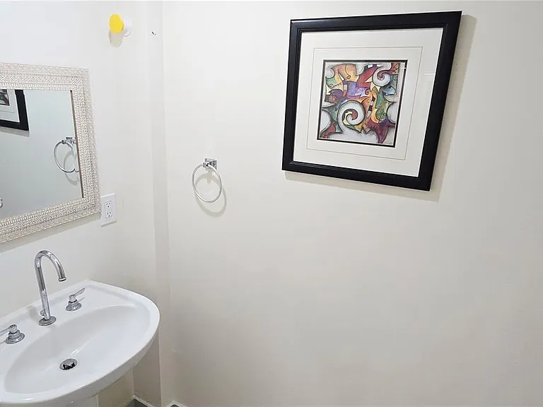 6917 Collins Ave #1212 — Photo 16