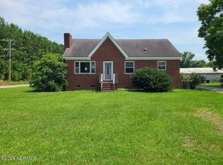 303 W Main St, Aulander, NC 27805