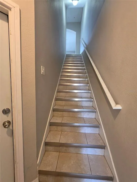 3 bed, 2.5 bath, 2178 sqft, $2,500 — Photo 4