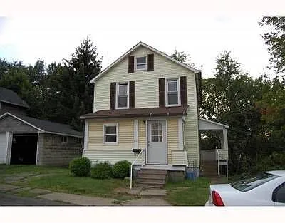 613 Riverside Ave photo 1