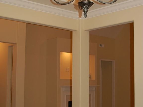 double tray in dining room