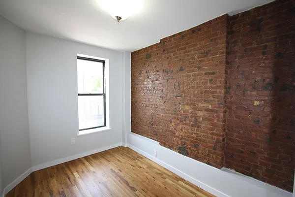 Rented by Sterling Group Developers | media 32