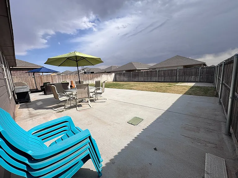 1710 Wrigley Dr — Photo 23