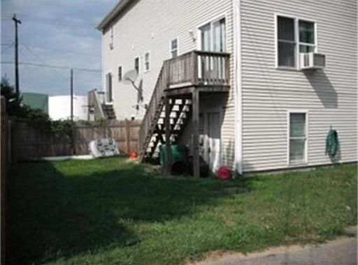 2nd image of 80 Edison St