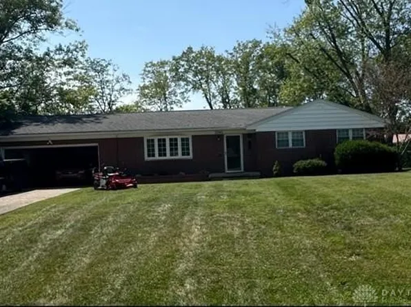 3095 Woodhaven Dr, Franklin, OH 45005