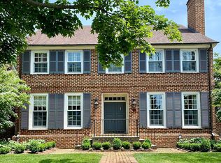 3301 39th St NW, Washington, DC
