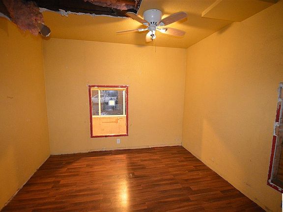 4th image of 3316 Orleans Ave