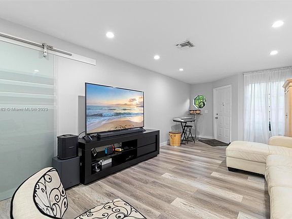 5th image of 9731 NW 37th St #9731
