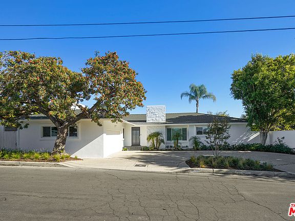 4th image of 16210 Bertella Dr
