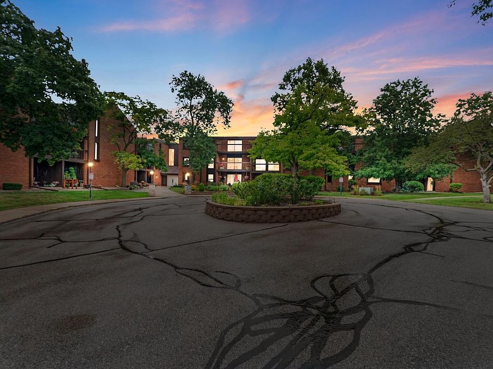 1st image of 5200 South Tuckaway BOULEVARD #166D