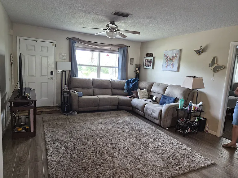 12401 Brookside St — Photo 17