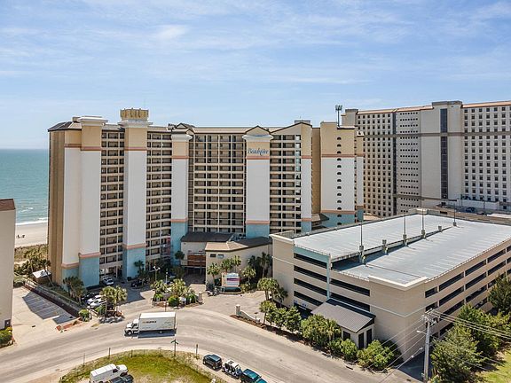 3rd image of 4800 S Ocean Blvd. #1522