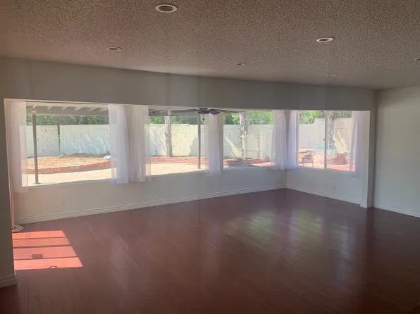 18735 Lemarsh St, Northridge, CA 91324