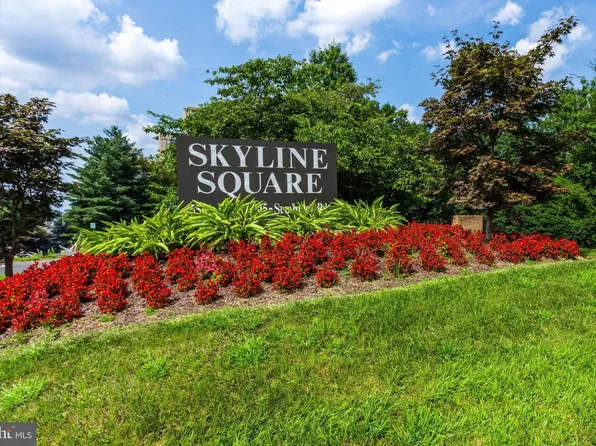 5501 Seminary Rd APT 2005S, Falls Church, VA 22041