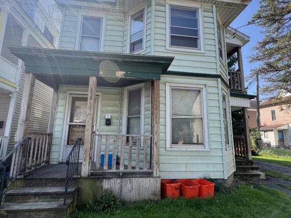 1004 Jay St