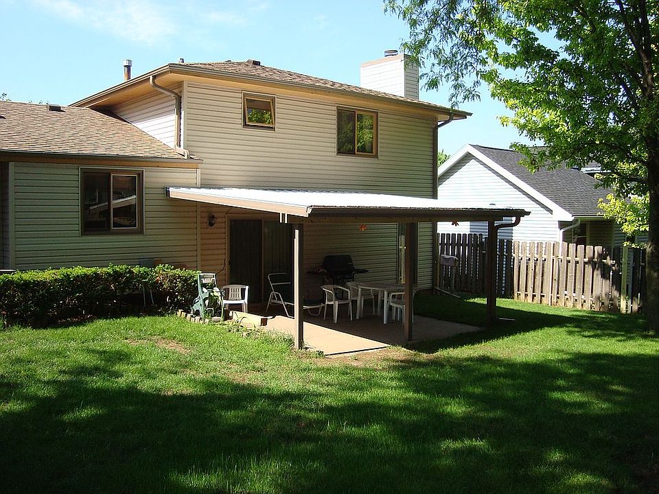 2nd image of 13616 Westwood Ln
