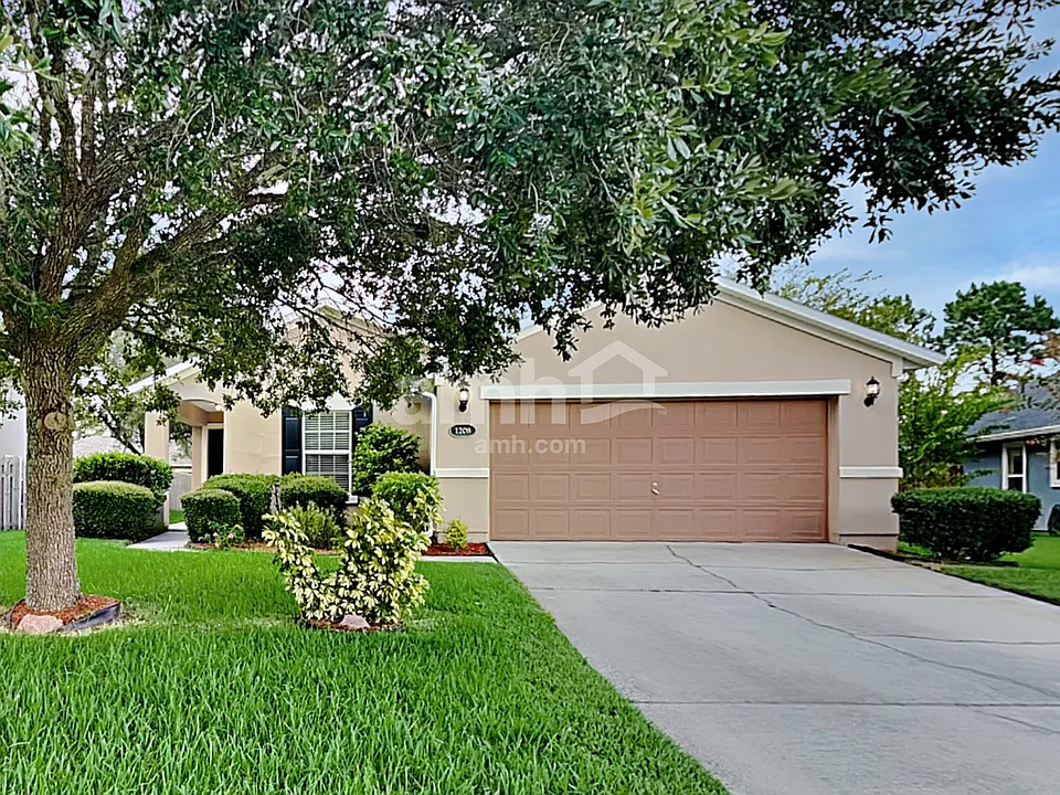 1208 Nochaway Dr