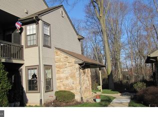 411 Redbud Ct, Warrington, PA 18976