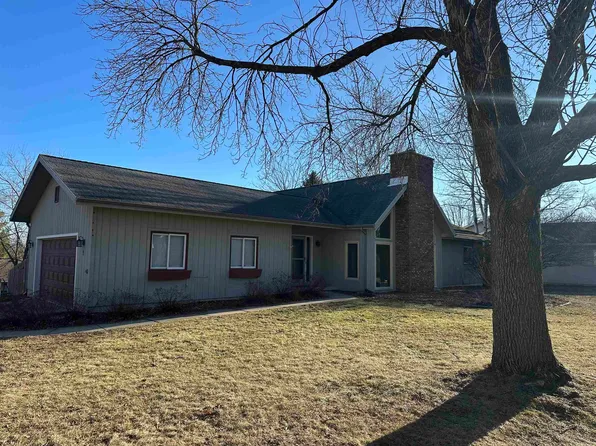1 Maple Grv, Madison, WI 53719
