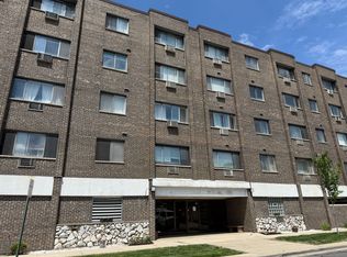 7650 Altgeld St #511, Elmwood Park, IL 60707