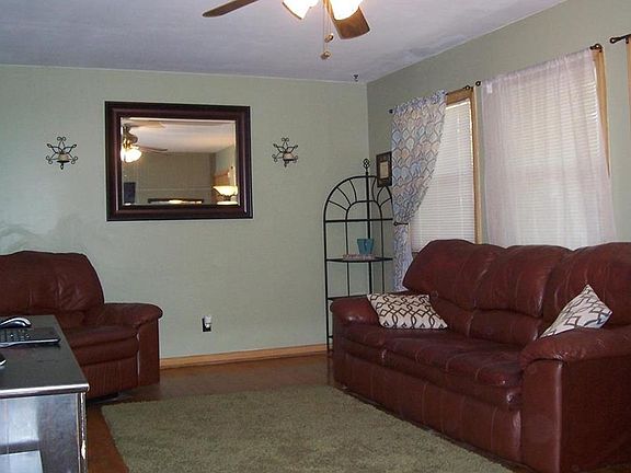 3rd image of 12606 E McCoy St