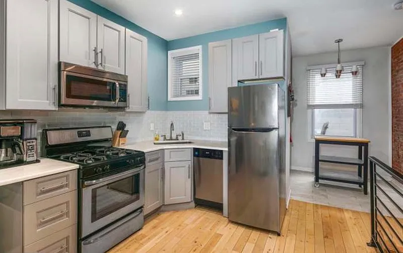 2 bed, 1.0 bath, 675 sqft, $2,000 — Photo 4