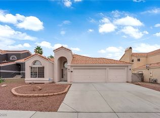 7412 Summer Crest Ln, Las Vegas, NV 89129