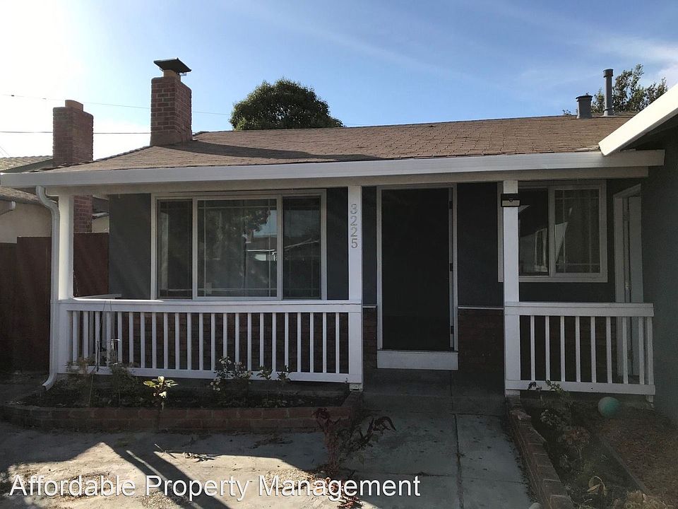 1st image of 3225 Tristian Ave